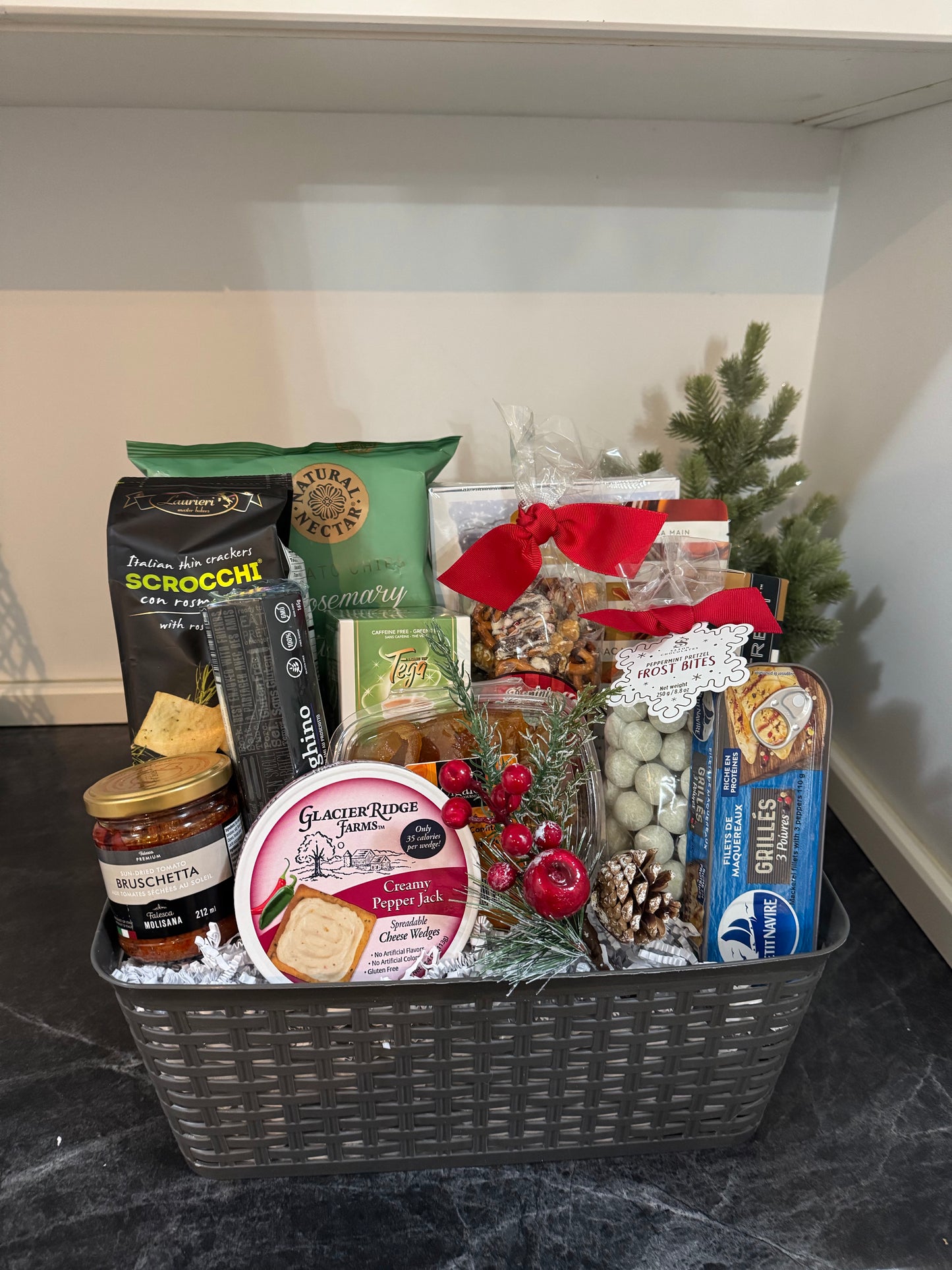 Holiday Samplers E